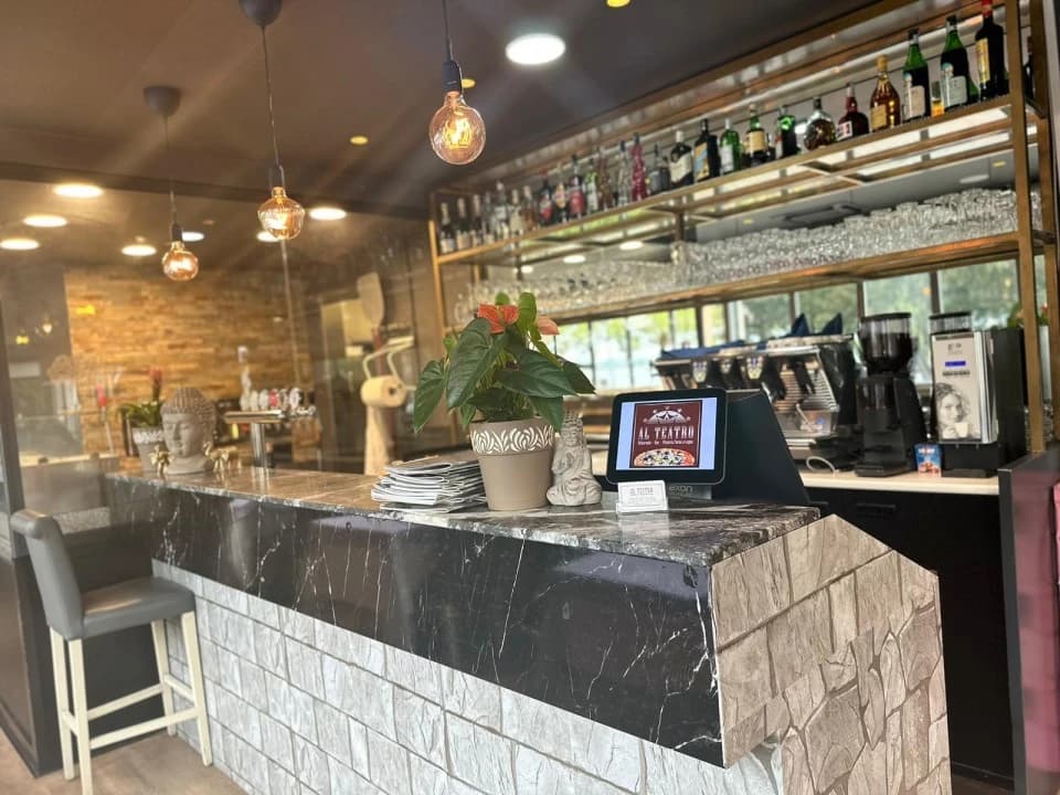 Ristorante Pizzeria Al Teatro - Foto Ristorante